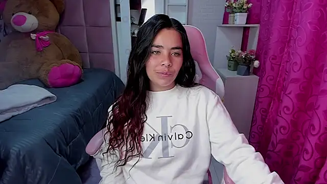 liany taylor online show from 15, 2, 2026