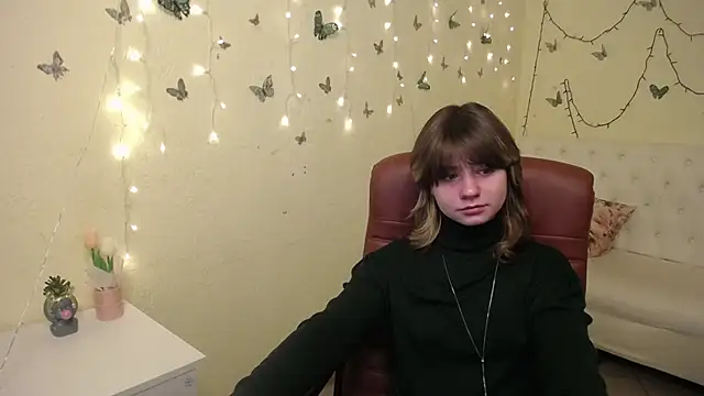 Snapshot of AnnaWest_ chatting on 23, 2, 2026 AnnaWest online show from 23, 2, 2026