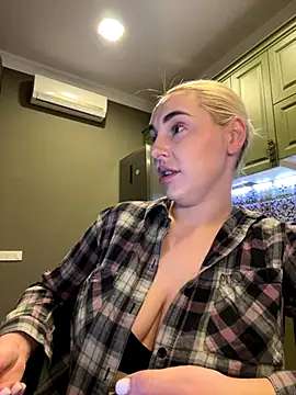 Best-B00bs online show from 18, 11, 2025