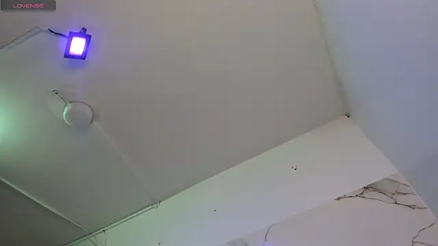 MOLY KILLER online show from 7, 4, 2026