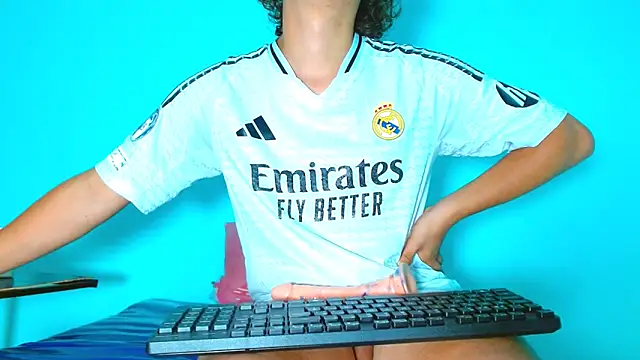Snapshot of arielnoir6958 chatting on 30, 5, 2026 arielnoir6958 online show from 30, 5, 2026