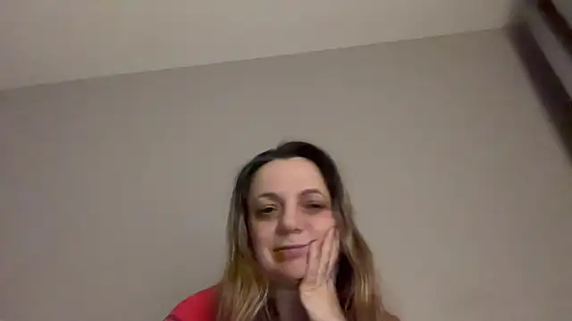 Snapshot of ShyFlameLive chatting on 6, 2, 2026 ShyFlameLive online show from 6, 2, 2026