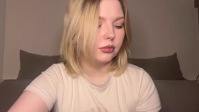 Ophelia Ritz online show from 7, 3, 2026