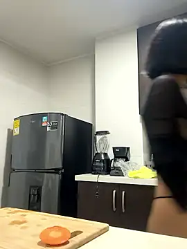 Kitty Wild 19 online show from 2, 4, 2026