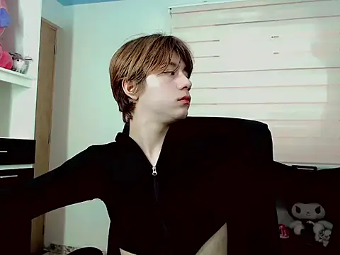 duvisex19 online show from 25, 3, 2026