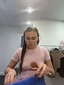 Snapshot of MonicaWestt chatting on 29, 6, 2026 MonicaWestt online show from 29, 6, 2026