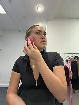 Snapshot of MonicaWestt chatting on 9, 7, 2026 MonicaWestt online show from 9, 7, 2026