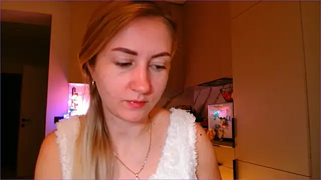 BluueSilk online show from 12, 2, 2026