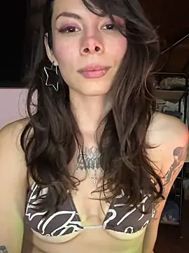 Isalove99 online show from 15, 7, 2026
