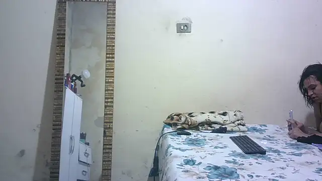 lorraine2036 online show from 20, 4, 2026