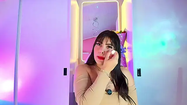 NaomiAmazing01 online show from 15, 5, 2026