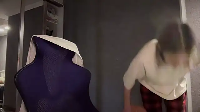 lilXdomiii online show from 1, 4, 2026