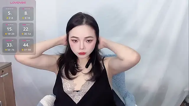 Eliana-ik online show from 10, 2, 2026