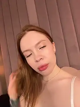 Lily Dalton online show from 12, 3, 2026