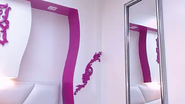 Keiry Paloma online show from 5, 4, 2026