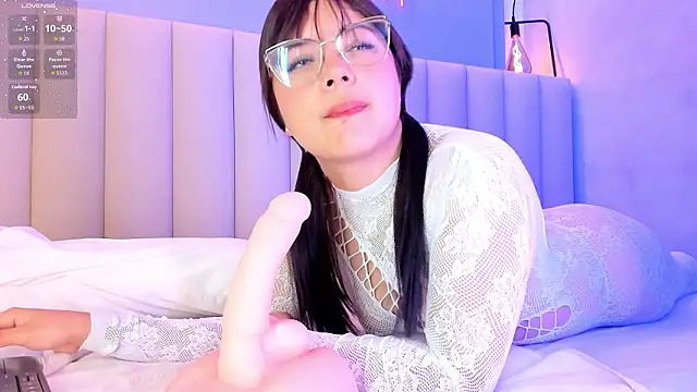 Snapshot of cherry_monroe chatting on 10, 2, 2026 cherry monroe online show from 10, 2, 2026