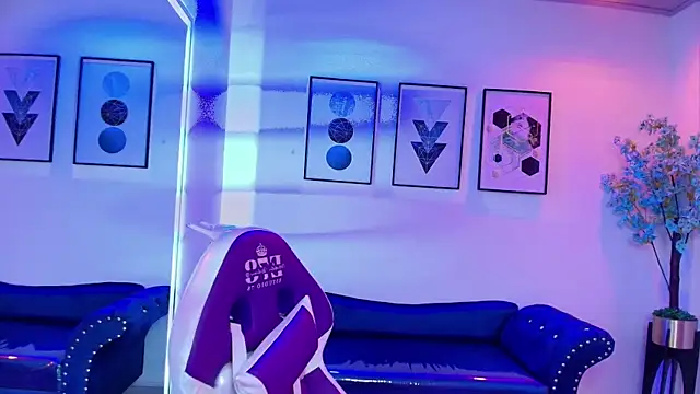 Maddie T18 online show from 28, 3, 2026