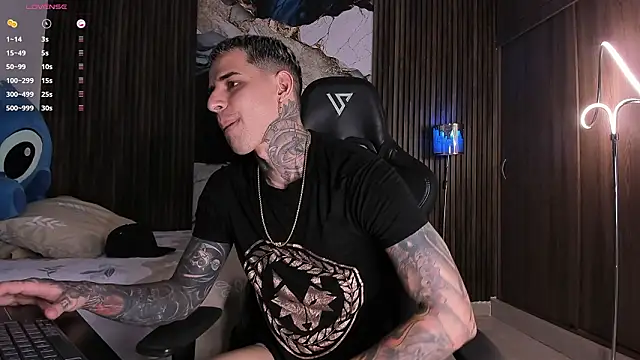 Snapshot of trisstann_ chatting on 19, 2, 2026 trisstann online show from 19, 2, 2026