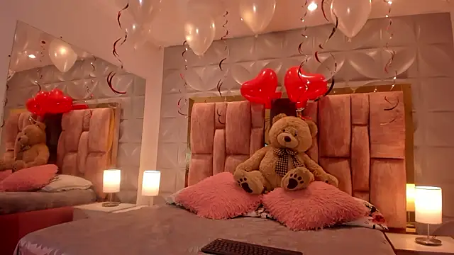 Paris Velvet online show from 13, 2, 2026