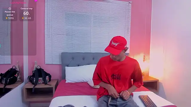 Snapshot of drako18_ chatting on 1, 3, 2026 drako18 online show from 1, 3, 2026