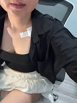 Snapshot of Zinna999 chatting on 22, 2, 2026 Zinna999 online show from 22, 2, 2026