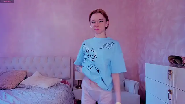 TarynPalek online show from 8, 4, 2026