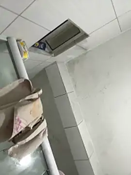 Manu Manu05 online show from 21, 4, 2026