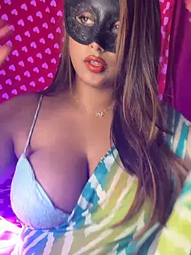 queen-panda online show from 25, 4, 2026