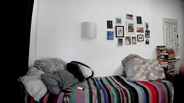 lucielark online show from 12, 3, 2025