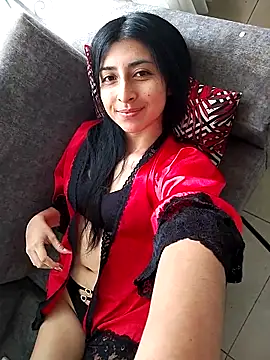 EmmaWilliamss4 online show from 18, 4, 2026