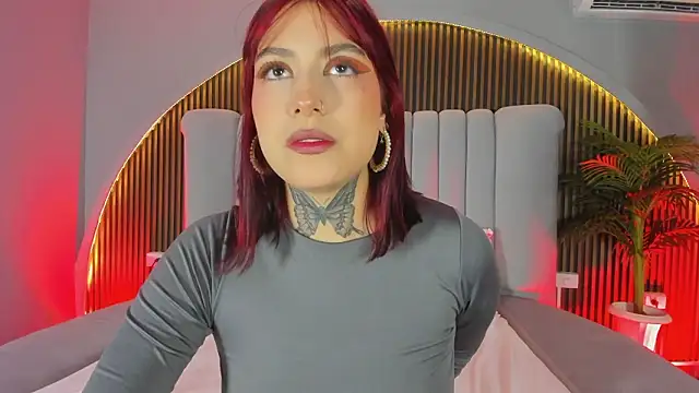 Snapshot of Ravenn21x chatting on 13, 2, 2026 Ravenn21x online show from 13, 2, 2026