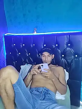 Snapshot of junior_men22 chatting on 14, 2, 2026 junior men22 online show from 14, 2, 2026