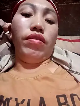 hot-luna- online show from 7, 3, 2026