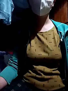 hot-luna- online show from 28, 3, 2026