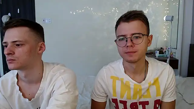 NikiKerryCum online show from 13, 6, 2026