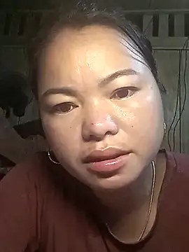 emlylyxinh online show from 25, 2, 2026