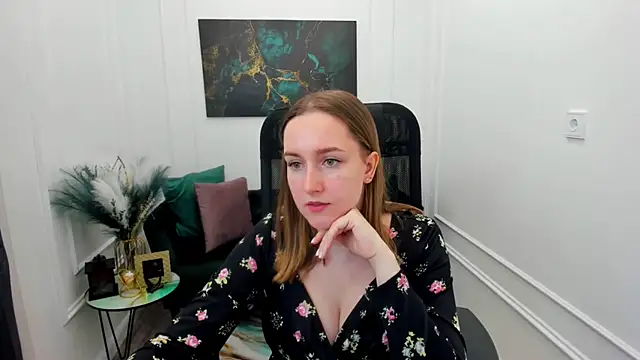 Snapshot of CaseyTerini chatting on 7, 2, 2026 CaseyTerini online show from 7, 2, 2026