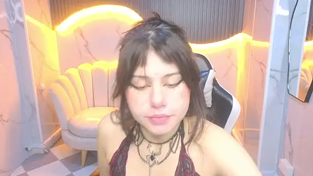 Valerie moon b online show from 23, 3, 2026