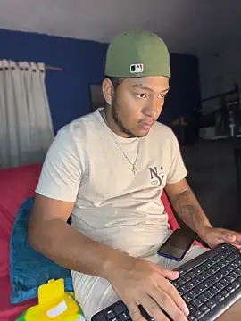 Danny black11 online show from 15, 4, 2026