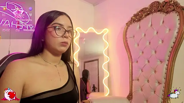 Snapshot of MILAH_TAY chatting on 23, 2, 2026 MILAH TAY online show from 23, 2, 2026