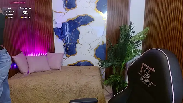 Snapshot of Athenaa_tay chatting on 9, 2, 2026 Athenaa tay online show from 9, 2, 2026