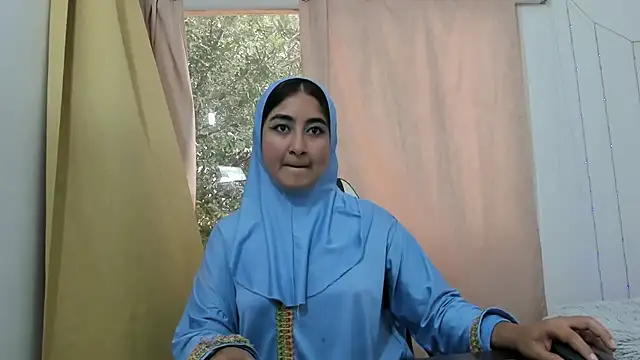 Snapshot of SamiraAwada chatting on 29, 5, 2026 SamiraAwada online show from 29, 5, 2026