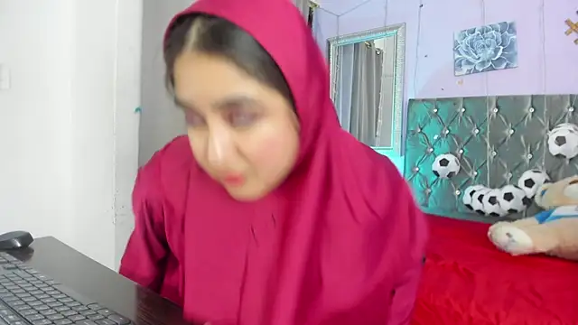 Snapshot of SamiraAwada chatting on 23, 6, 2026 SamiraAwada online show from 23, 6, 2026