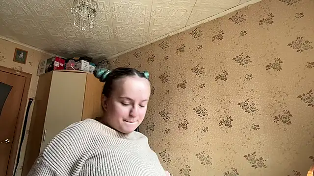 Bubblegum Tempt online show from 15, 3, 2026