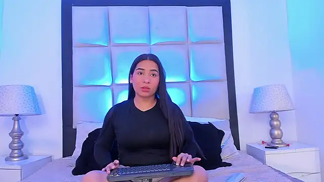 SussyFox online show from 11, 2, 2026