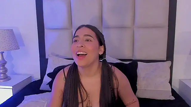 SussyFox online show from 2, 3, 2026