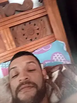 Hot Veteran 1 online show from 12, 2, 2026