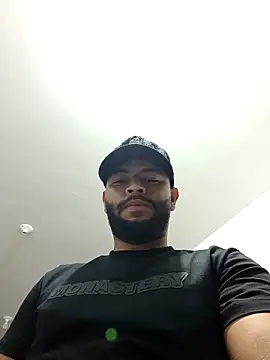 Snapshot of KLEYTON33 chatting on 4, 2, 2026 KLEYTON33 online show from 4, 2, 2026