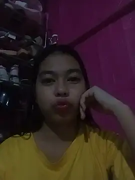 Snapshot of Heavens_night04 chatting on 2, 2, 2026 Heavens night04 online show from 2, 2, 2026