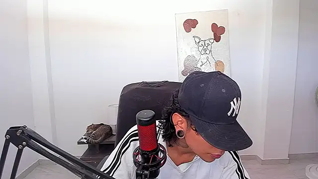 Snapshot of paisa_hotx chatting on 28, 2, 2026 paisa hotx online show from 28, 2, 2026